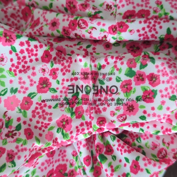 Oneone swimwear floral one piece cut out bathing suit size XL - Picture 7 of 9